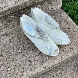 Bridal shoes